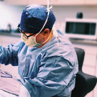 Profile Picture of Dr. Adam Stein (@facial_doc) on Twitter