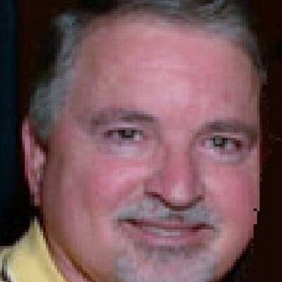 Profile Picture of Dennis Irvine (@DeXbxMenace) on Twitter