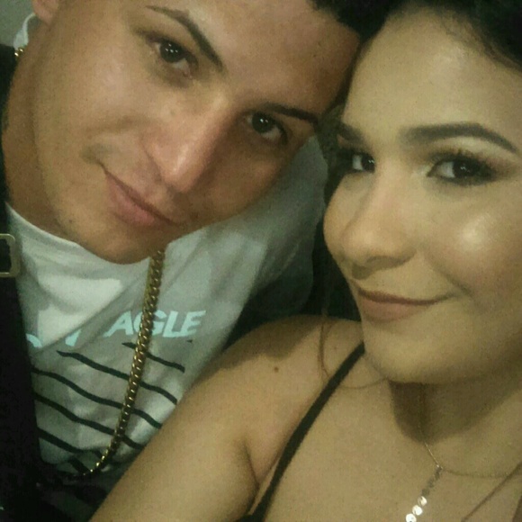 Profile Picture of Dionellys Vega (@dionellys) on Poshmark