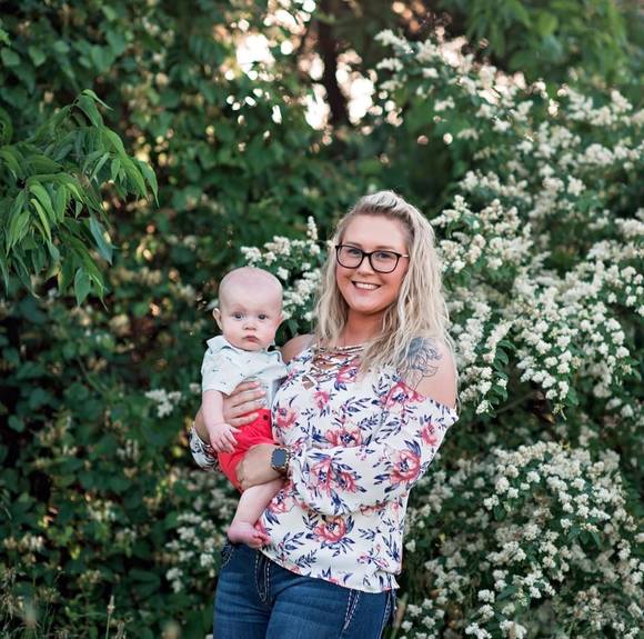 Profile Picture of Renee Rector (@rrector1) on Poshmark