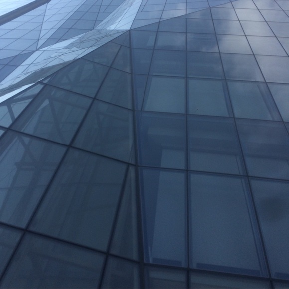 Profile Picture of Dom Fosman (@domfosman) on Poshmark