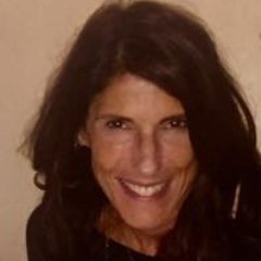 Profile Picture of Amy Binder (@amy_j_binder) on Twitter