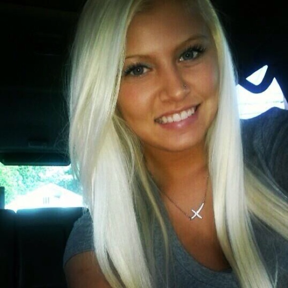 Profile Picture of Bailey Jackson (@baybay03) on Poshmark