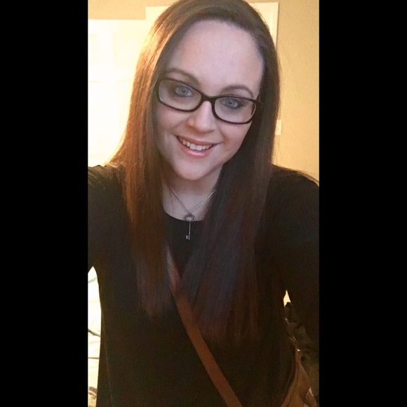 Profile Picture of Allana Yohai (@allana5) on Poshmark