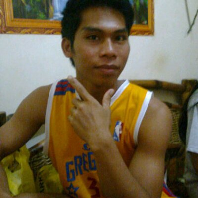 Profile Picture of Lloyd Calvin Ejares (@_ejares) on Twitter