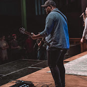 Profile Picture of Collin Hall (@collinlakehall) on Youtube