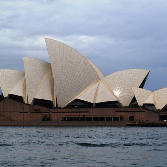 Profile Picture of Matthew Arezzi (@arezzimatthew) on Poshmark