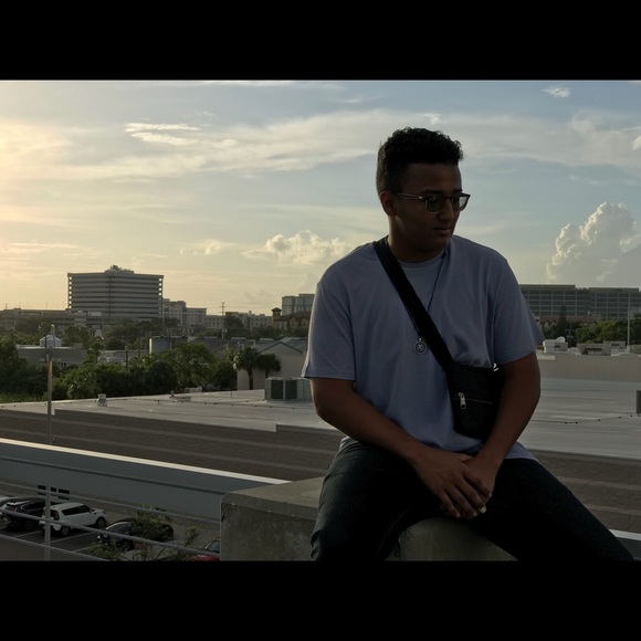 Profile Picture of Alejandro Escalera (@jandro120899) on Poshmark