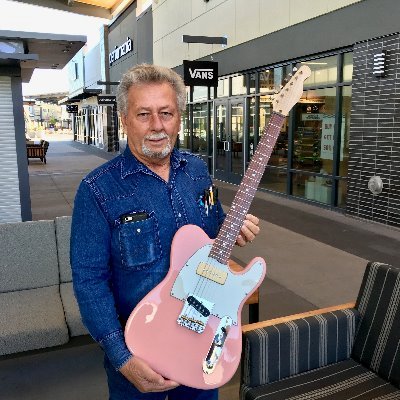 Profile Picture of Patrick N. Fontenot (@louisianaguitar) on Twitter