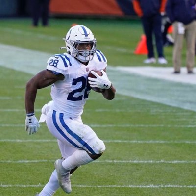 Profile Picture of Josh Campbell (@ColtsBucksnReds) on Twitter