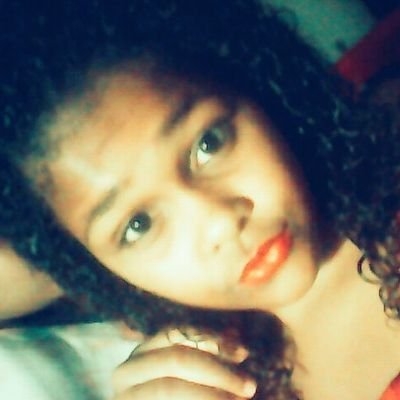 Profile Picture of Stacy Rocha (@Queen_0f_curls) on Twitter