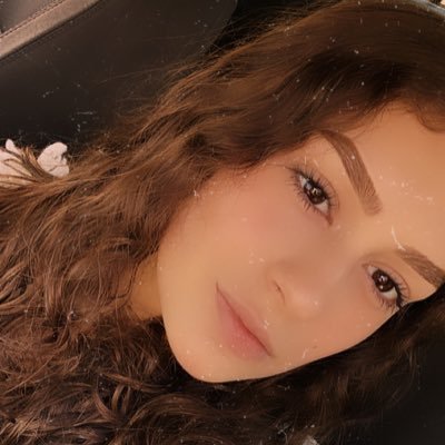 Profile Picture of Lizeck Th (@lizettethomas17) on Twitter