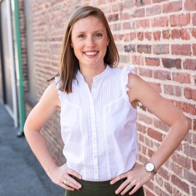 Profile Picture of Kate Davis Shapiro (@katedshapiro) on Twitter