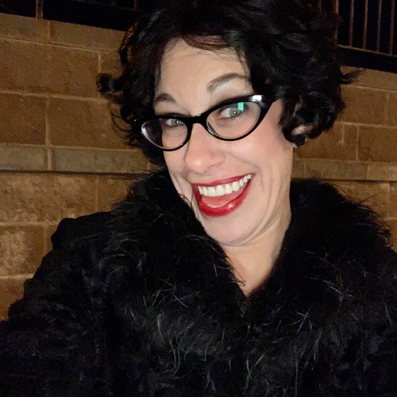 Profile Picture of Kim Bartley (@kimmyjean79) on Poshmark