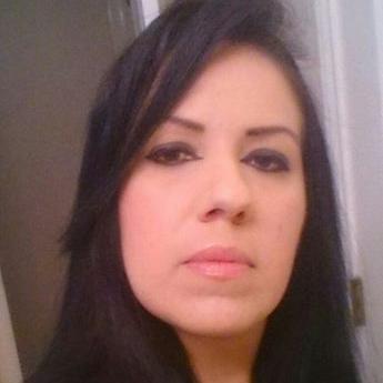 Profile Picture of Eunice Diaz (@eunicediaz74) on Twitter