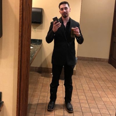 Profile Picture of Levi R (@Levi_Roberts97) on Twitter