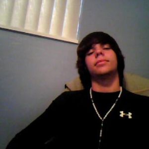 Profile Picture of Kevin Oliva (@kevinrocks300) on Myspace
