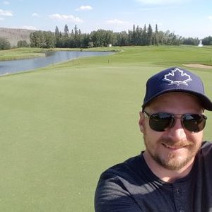 Profile Picture of Douglas Hutchison (@cdnpitbull) on Twitter