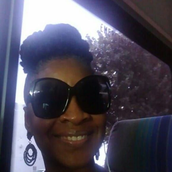 Profile Picture of Tammy Hale (@tthale007) on Poshmark