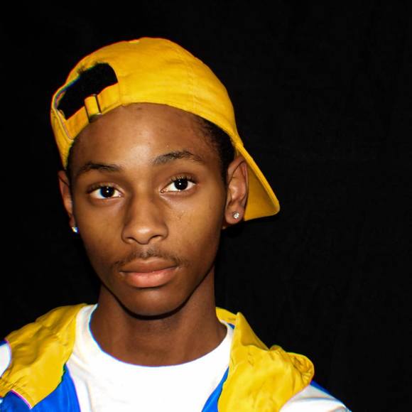 Profile Picture of Joshua Gremillion (@joshuagrem12) on Poshmark