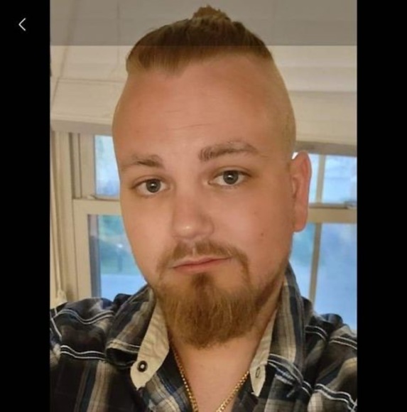 Profile Photo of David Dentinger (@11361496d) on Poshmark