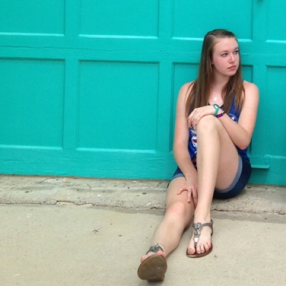 Profile Picture of Rachel Flatt (@rachel_flatt) on Poshmark