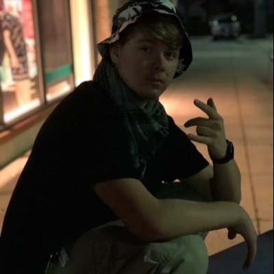 Profile Picture of Brett Apple (@brettapple2) on Twitter