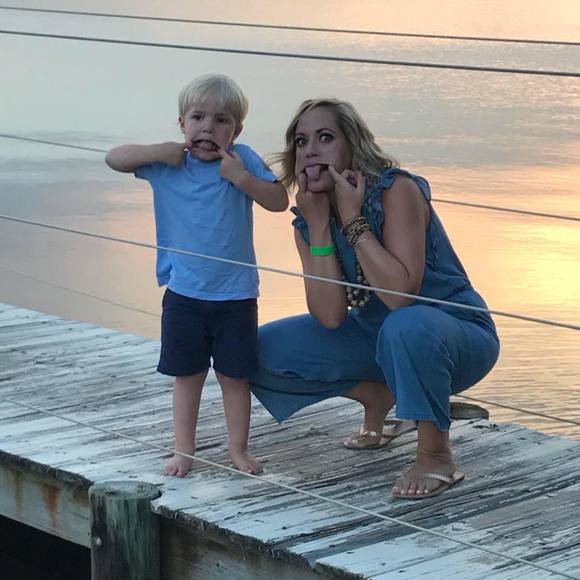 Profile Picture of Kim Browning (@kechar1234) on Poshmark