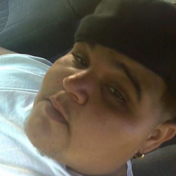 Profile Picture of Joshua Chavis (@joshua_chavis) on Poshmark