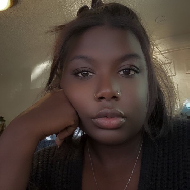 Profile Picture of Cier Hamlet (@oletha.tion) on Tiktok