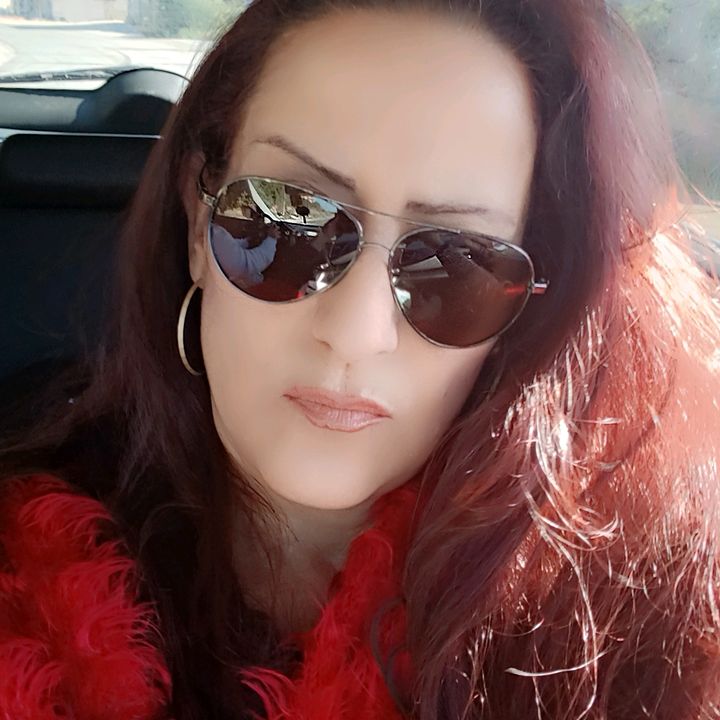 Profile Picture of coco🌹 (@coco_claude) on Tiktok