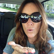 Profile Picture of Rachel Steele (@RedMILFRachel) on Youtube