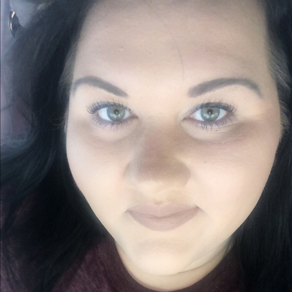 Profile Picture of Casey Frieler (@caseyfrieler) on Poshmark