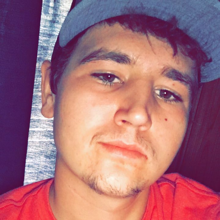 Profile Picture of Justin Neufeld (@stien700) on Tiktok