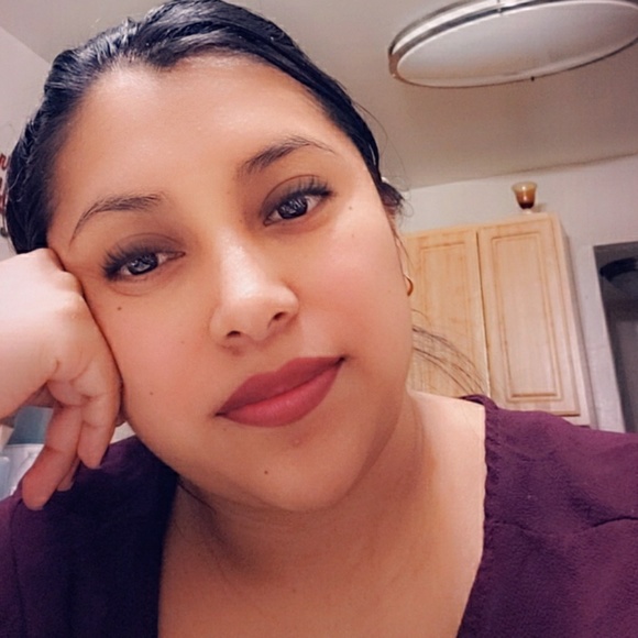 Profile Picture of Eliza Ramirez (@sery0108) on Poshmark