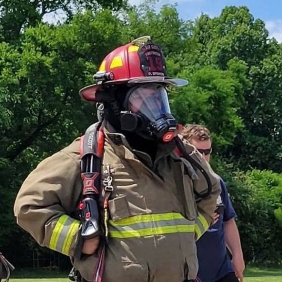 Profile Picture of Dustin Spencer (@zipcityfire19) on Poshmark