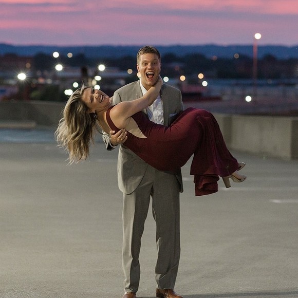 Profile Picture of Dylan Maschmeyer (@dylanmaschmeyer) on Poshmark