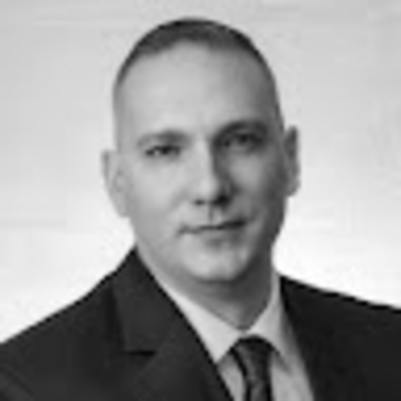 Profile Picture of Robert Conover (@robmetsgiants) on Poshmark