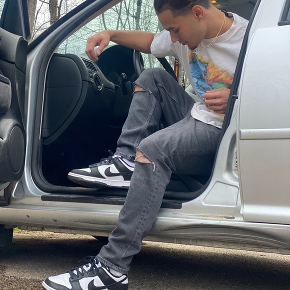 Profile Picture of Tyler Bolden (@tylerbolden267) on Poshmark