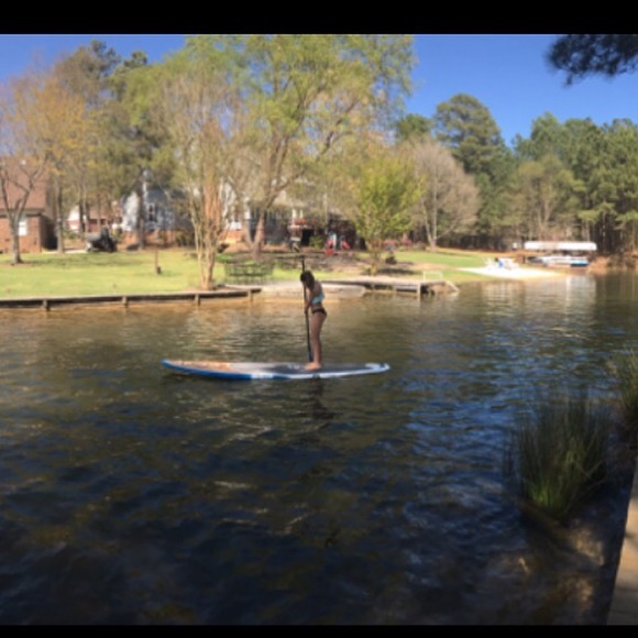 Profile Picture of Renee Valdivia (@renee910_) on Poshmark