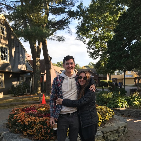 Profile Picture of Kyle Gorton (@kyle_gort) on Poshmark