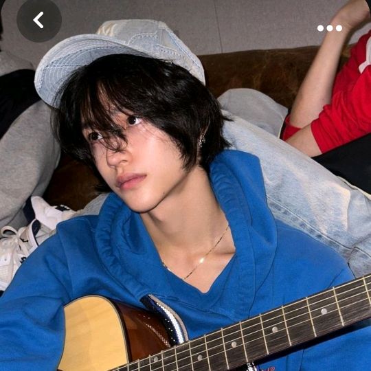 Profile Picture of AlexLeonen (@alexleonen) on Tiktok