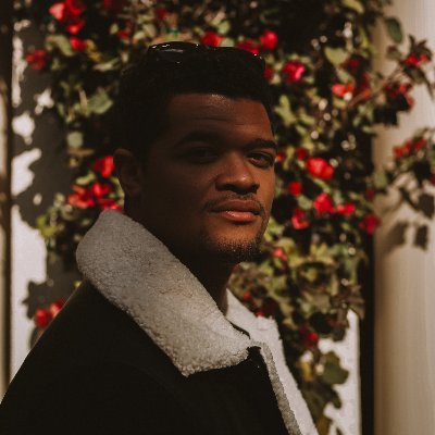 Profile Picture of Mitchell Jones (@WhosMitchJones7) on Twitter