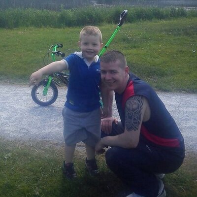 Profile Picture of Eddie Walsh (@eddiewalsh15) on Twitter