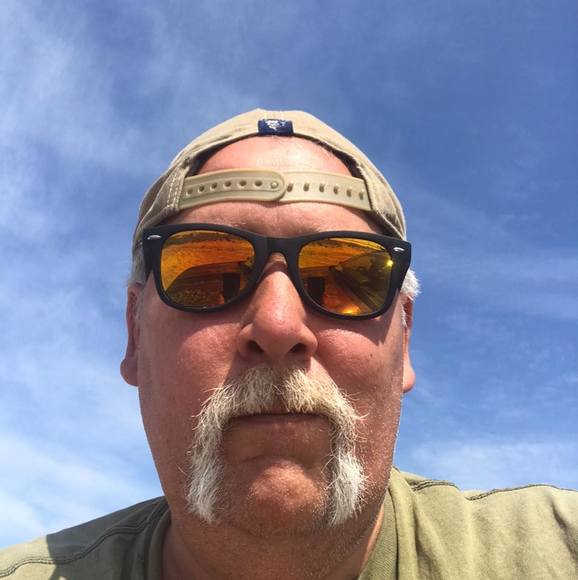 Profile Picture of Jim Theiling (@jet421) on Poshmark