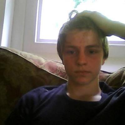 Profile Picture of Josh Ballantine (@Johnnyballplaya) on Twitter