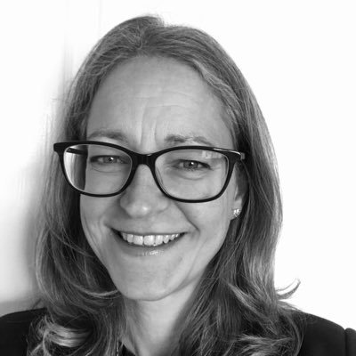 Profile Picture of Vicky De Main  ❤️ (@VickyDeMain) on Twitter