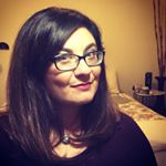 Profile Picture of Amy Bratcher (@books_and_bobbypins) on Instagram
