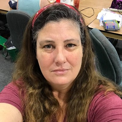 Profile Picture of Chris Mattison (@Sewstitchy365) on Twitter