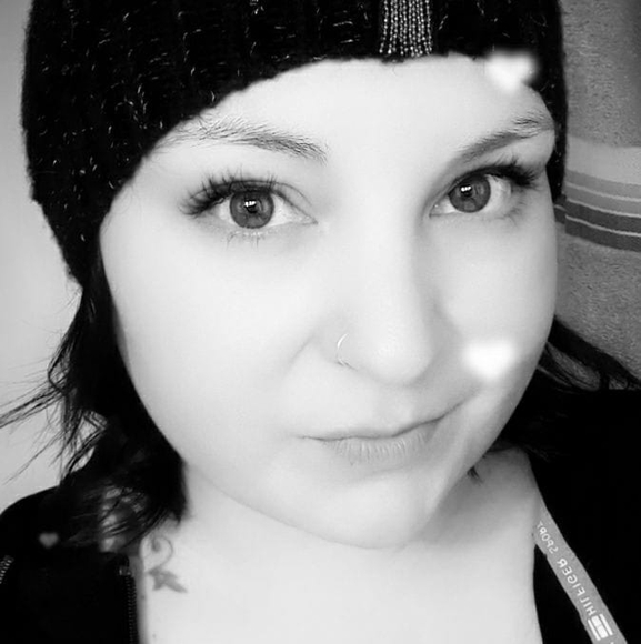 Profile Picture of Jessica Degerstrom (@jecarlst) on Poshmark